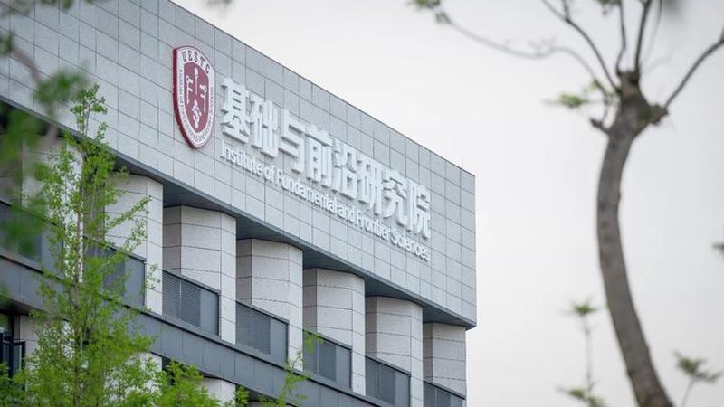 电解电容鼓包的原因揭秘：从材料到工艺的全面分析